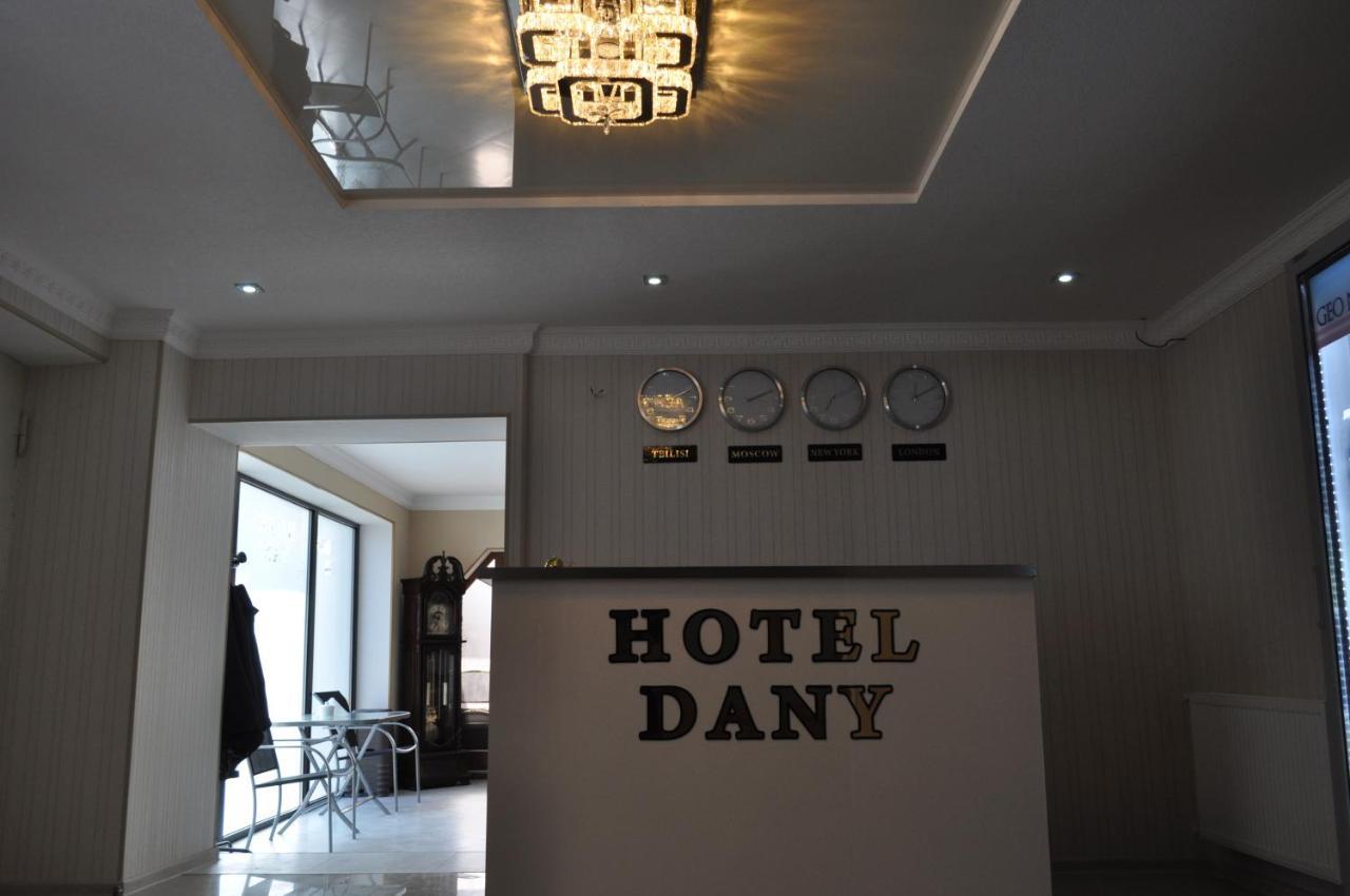 Hotel Dany Tbilisi Buitenkant foto