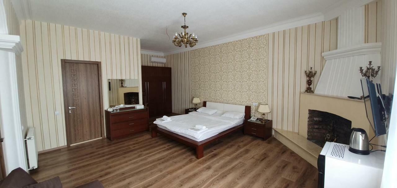 Hotel Dany Tbilisi Buitenkant foto